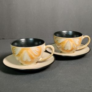 PIER 1 TEA CUPS & SAUCERS⭐